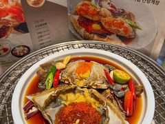-草家酱蟹炭火烤肉店(珲春南路一店)