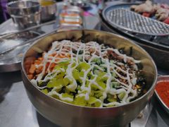 金枪鱼拌饭-玄希浪漫厨房·韩料烤肉(湖滨银泰in77店)