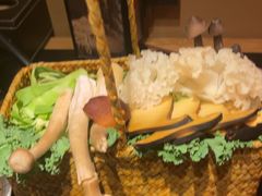 -晓宇重庆火锅(西安荟聚店)