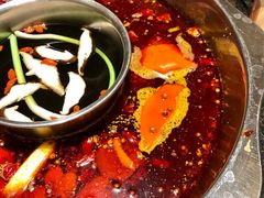 -小天鹅火锅·一线江景洪鼎旗舰店(洪崖洞店)