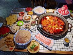 -董眼镜火锅(洪崖洞总店)