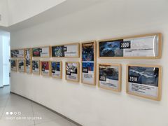 -杭州中沃沃尔沃4S店(滨江区店)