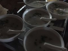 -河记肠粉店