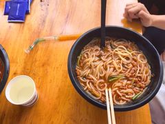-桥香园过桥米线(国贸店)
