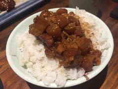 招牌阿嫲卤肉饭-铁道茶苑.色稷餐厅(莲花南路店)