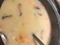 招牌鲜虾粥-颐和•海鲜砂锅粥•啫啫煲(奥林匹克广场店)