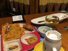 -绿茵阁西餐厅(中央广场店)