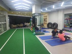 -CXFIT 陈徐健身工作室(凯旋店)