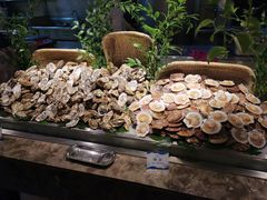 -蓝钻·国际美食海鲜自助百汇(西直门店)