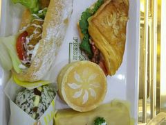 -顶香居(万通店)
