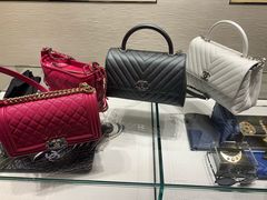 -CHANEL(恒隆广场店)