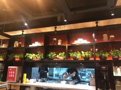 -渝是乎川渝小炒(新世界百货望京店)