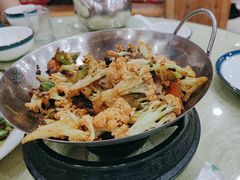 -鹤乡东北菜(崮山路店)