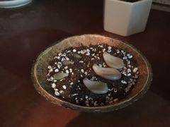 -志龙皇冠吃货椰子铺