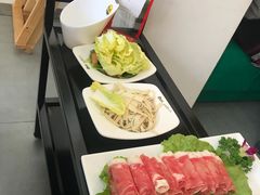 -张大师鸭爪爪特色干锅(南湖店)