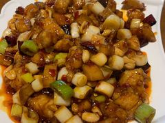 宫保鸡丁杏鲍菇-95号酱骨·一块豆腐(展春园西路店)