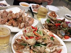 -鹏城人家海鲜酒家·23年老字号(较场尾店)