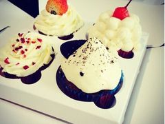 -白骑士欧洲蛋糕店(夏威夷店)