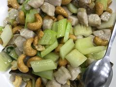 -新大咀港式茶餐厅(宝山万达店)