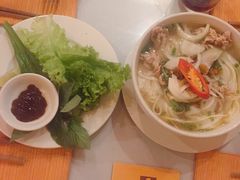 -Lanterns Vietnamese Restaurant