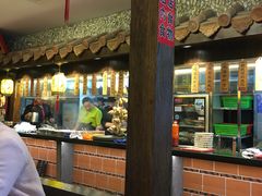 大堂-邵子牙·中华老字号(定安路店)