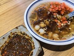 -野山舂·贵州现舂酸汤牛肉(东山店)