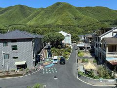 -安吉龙王山峡谷漂流