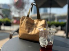 -星巴克臻选(上海合生汇1F店)