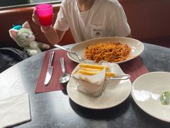 -WOLFGANG PUCK KITCHEN & BAR(迪士尼小镇店)