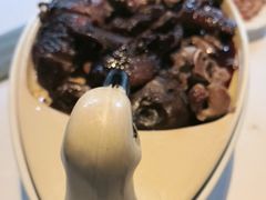 -八府香鸭·啫啫煲(华山路店)