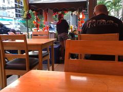 -J Daeng Seafood