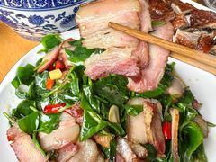 -大众跷脚牛肉馆·非遗传承单位(峨眉山店)