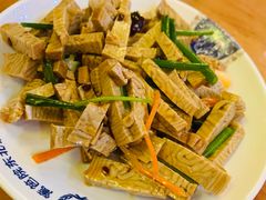 -篱笆院东北饺子王(欧阳路店)