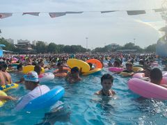 -欢乐水魔方水世界