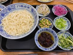 -门框胡同百年卤煮(新街口店)