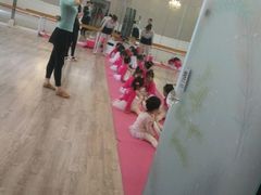 -iBallet爱芭蕾舞蹈艺术中心(星合校区)