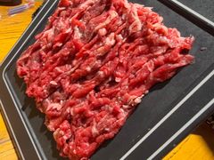 -老牌坊云南鱼豆花火锅(爱建店)