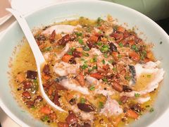 港丽酸菜鱼-港丽餐厅(高德置地店)