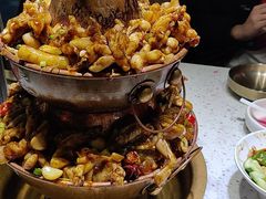 -老佛爷铜炉蛙锅(挂绿店)