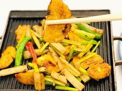 香芹锅烧墨鱼饼-山泉公馆酒家(珠江新城店)