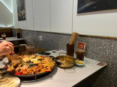 -黔派·贵州烙锅烤肉·米粉(车公庙店)
