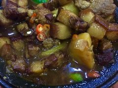 黄焖小炖肉-桥福缘过桥米线黄焖鸡米饭