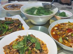 -柏合黄记豆腐皮饭店