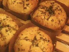 蒜你狠-美俪家族(巴黎都市店)