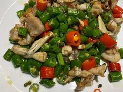 双椒炒牛蛙-徐记私厨(半淞园路店)