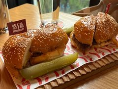-悠航SLOWBOAT(三里屯店)