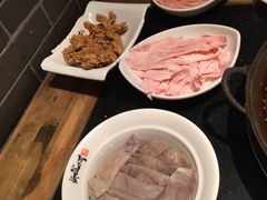 -纸盐河码头火锅(十八梯店)