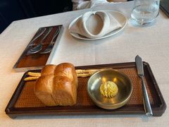 餐前面包-艺奢书廊餐厅Luxury Art Cafe&Restaurant(阳光城环球金融中心店)