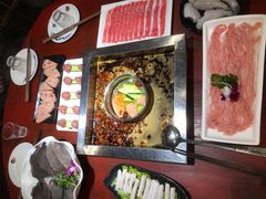 -二荆条·蜀鲜汇城市森林火锅