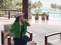 -亚龙湾喜来登·美景台大堂吧